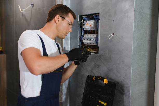Best Affordable Electrician  in Chetopa, KS